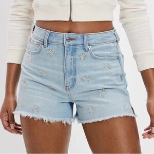 AE Daisy Shorts